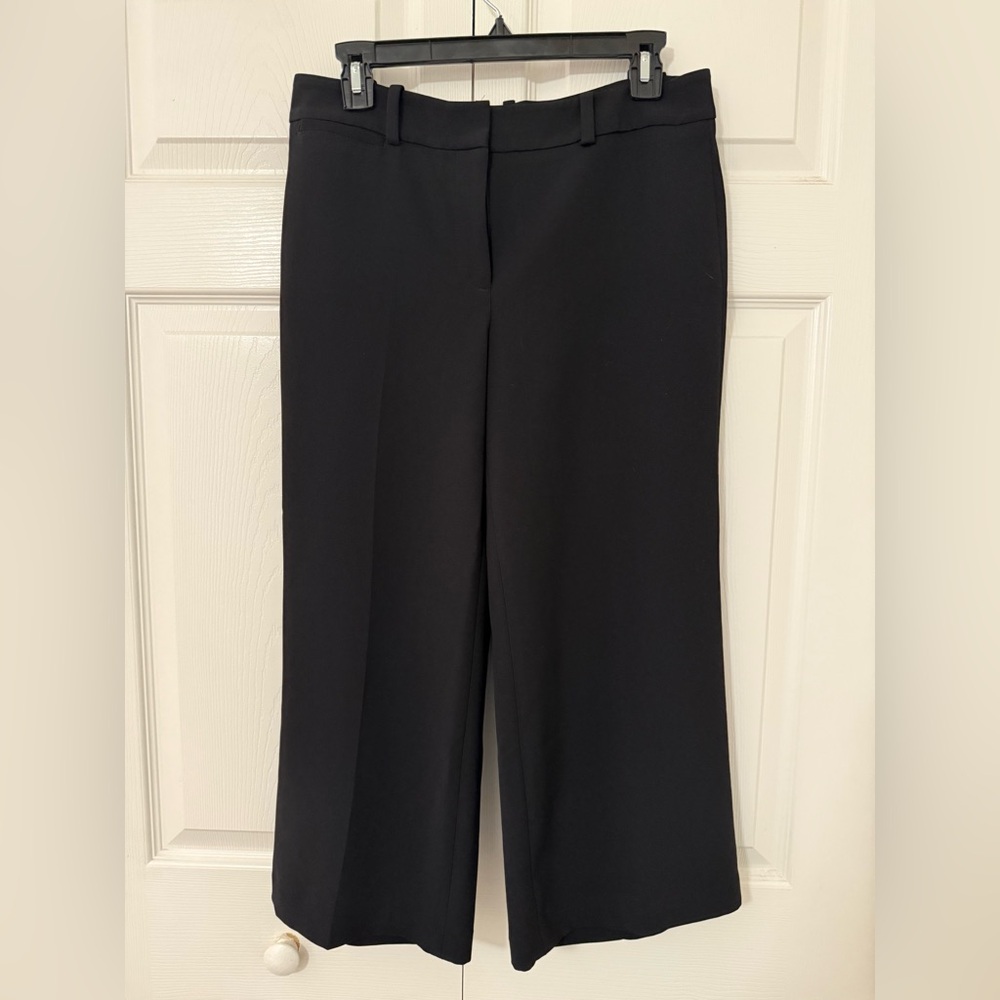 LAST CHANCE White House Black Market Black Wide Leg Cropped Pants